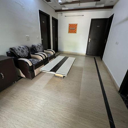 古尔冈 Parkview Residency酒店 外观 照片